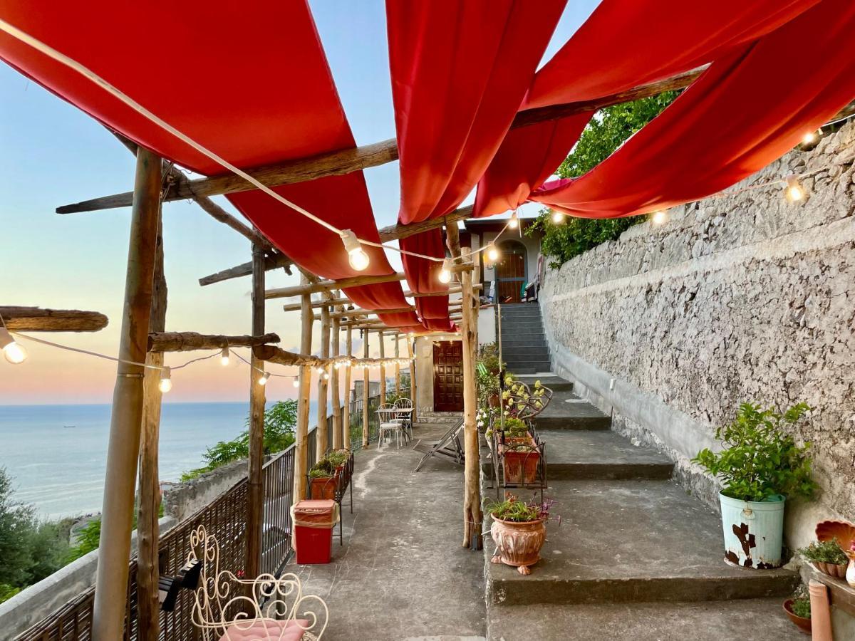 Casa San Pietro Villa Amalfi Exteriör bild